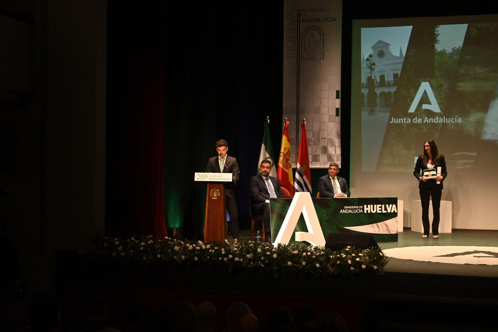 Premios de las Banderas de Andalucía en Huelva, en imágenes