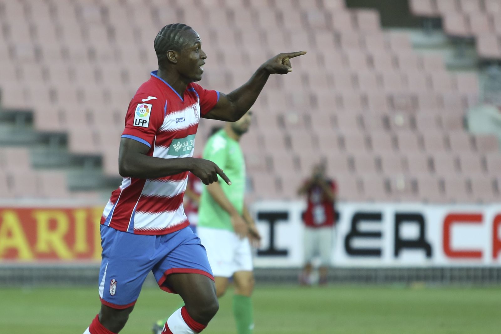 Wilson Cuero celebra un gol con el filial.