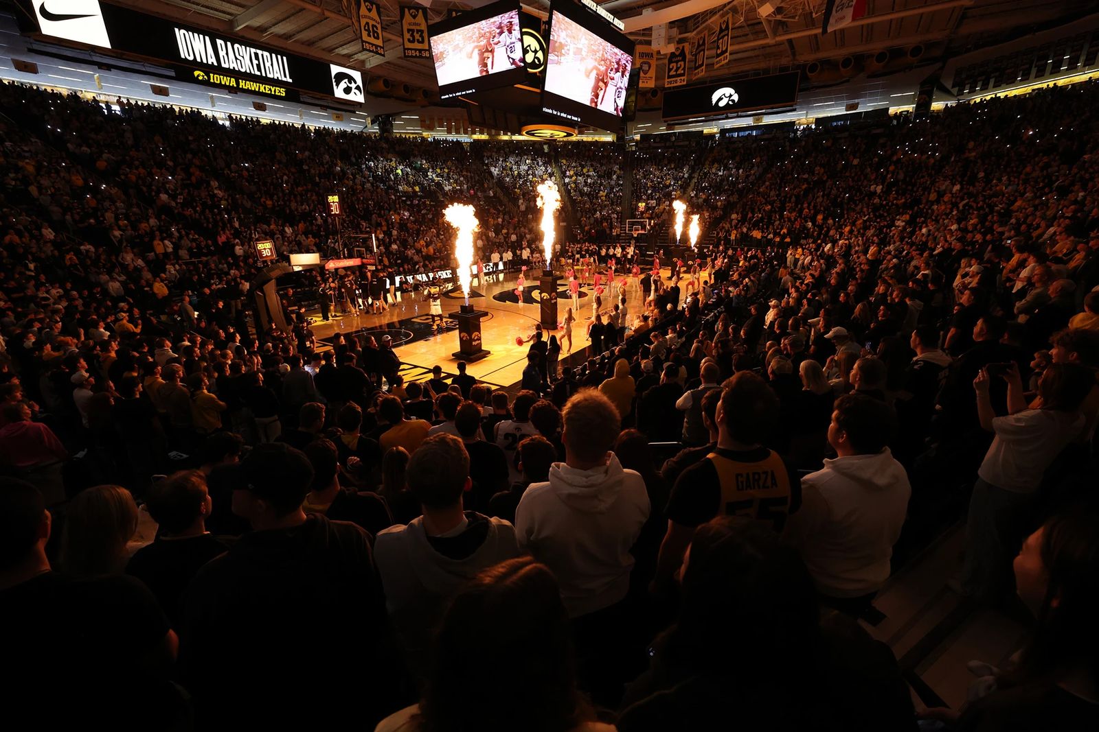 NCAA: Cara para Mario Saint-Supéry, cruz para Álvaro Folgueiras