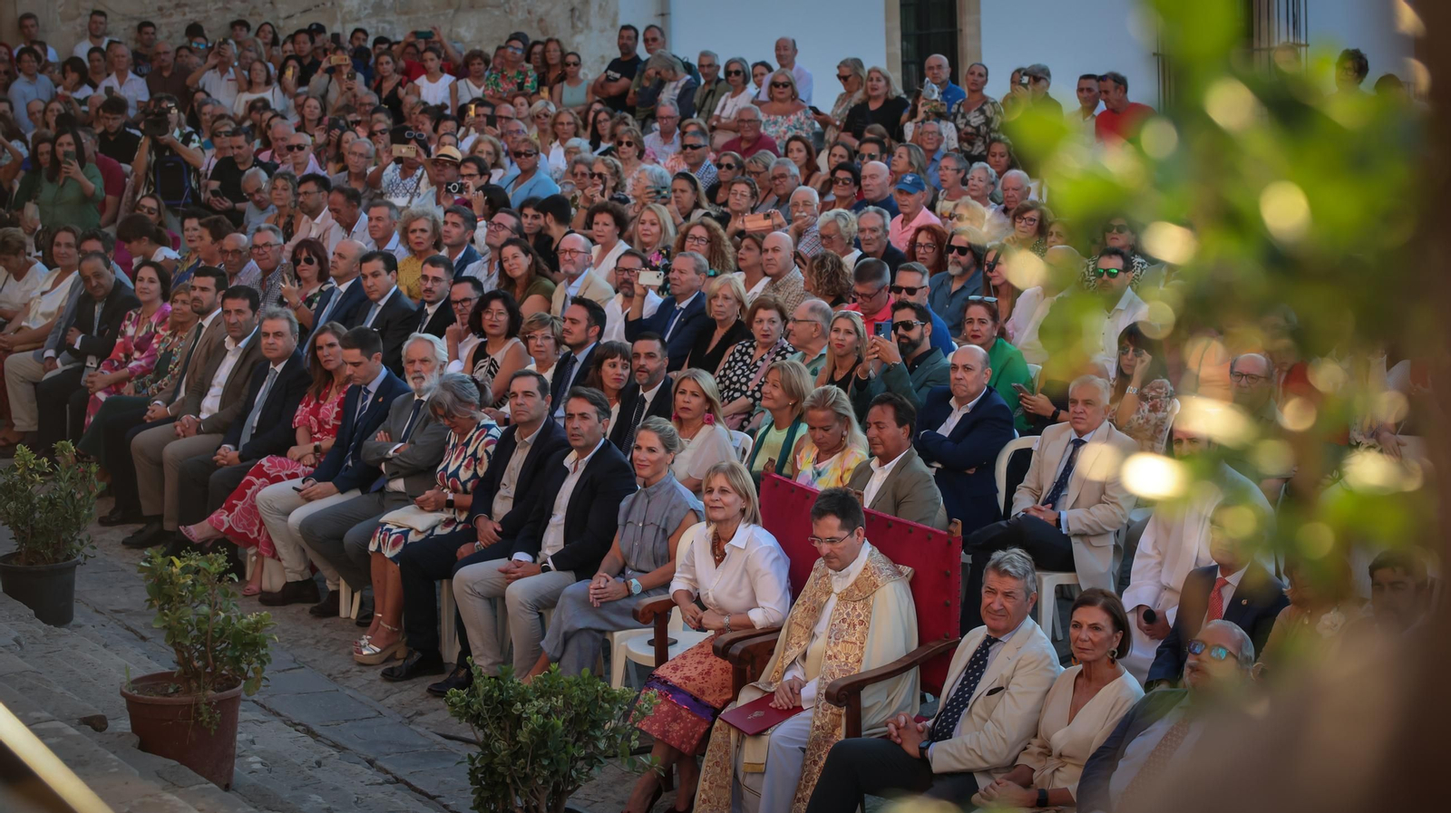 Imágenes de la Pisa de la Uva en la Catedral de Jerez