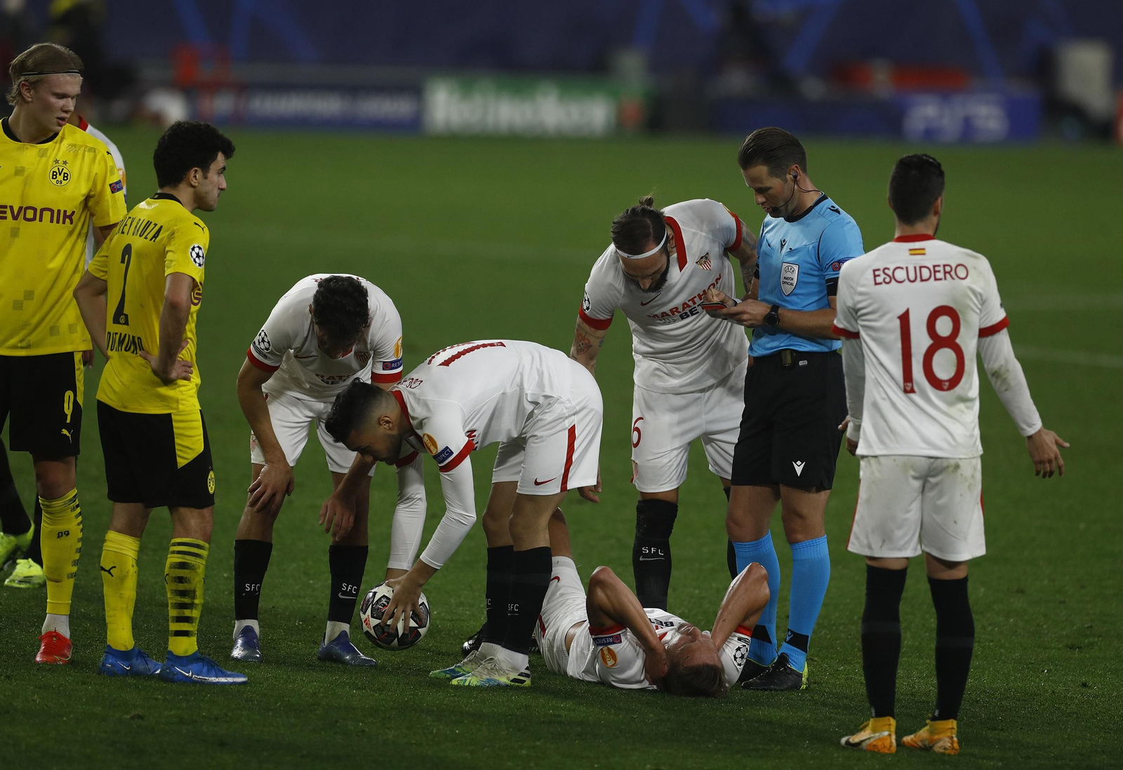 Las imágenes del Sevilla-Borussia Dortmund de Champions