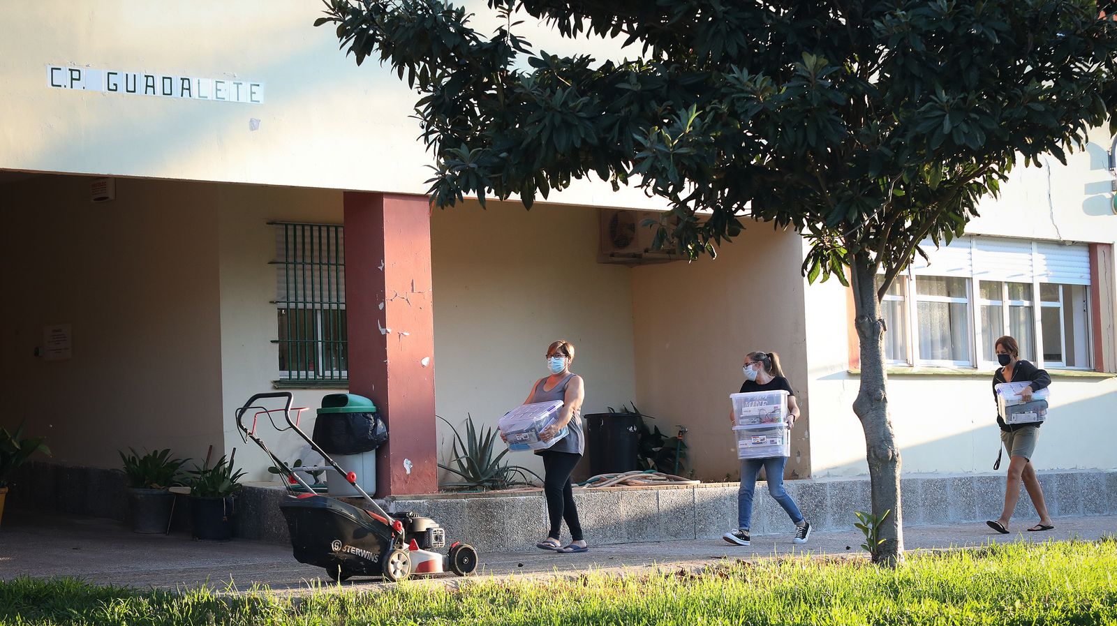 Normalidad absoluta en la 'Vuelta al Cole' en el CEIP Guadalete de El Torno