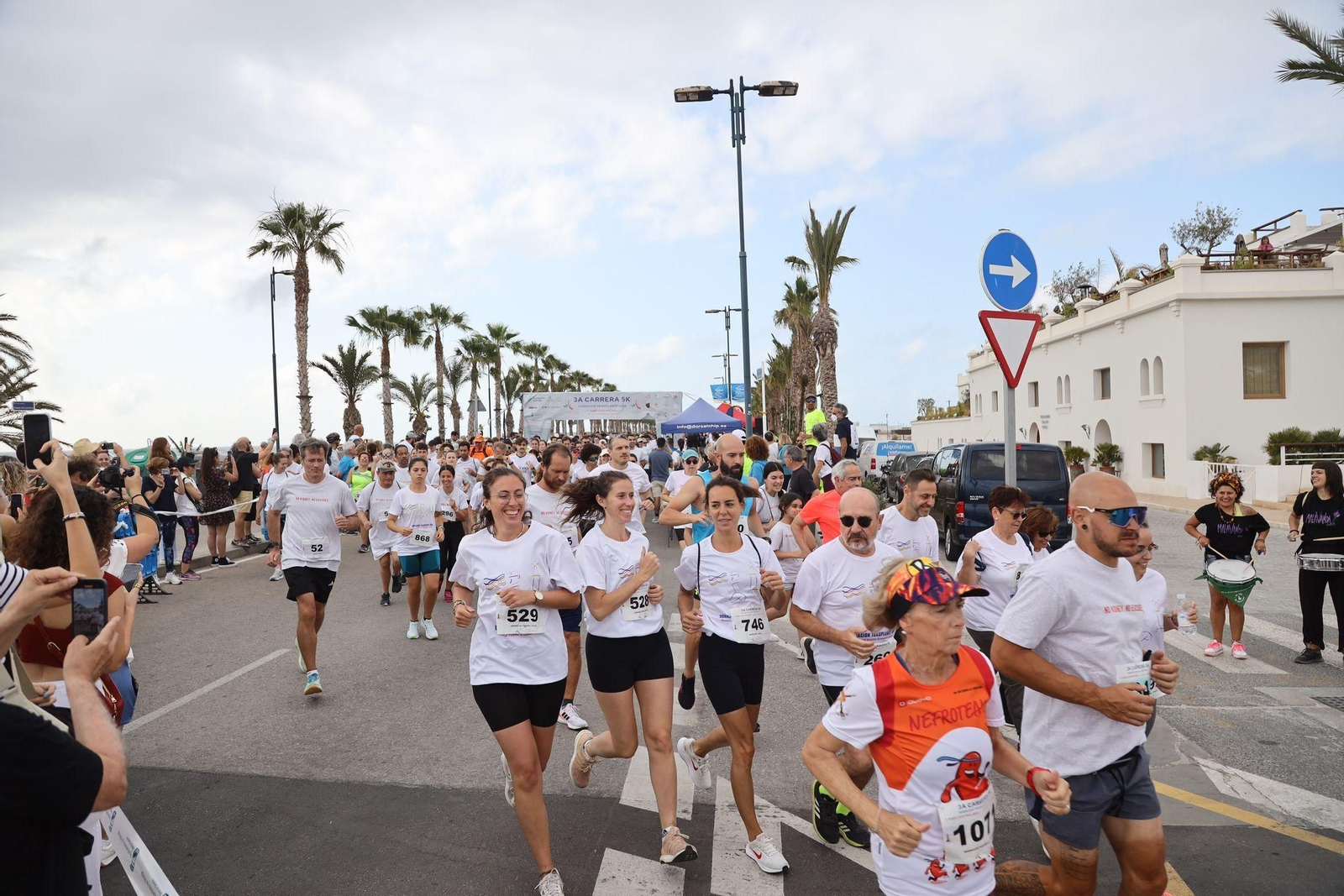 Las fotos de la 3ª carrera solidaria Memorial Vicente Granados en Málaga