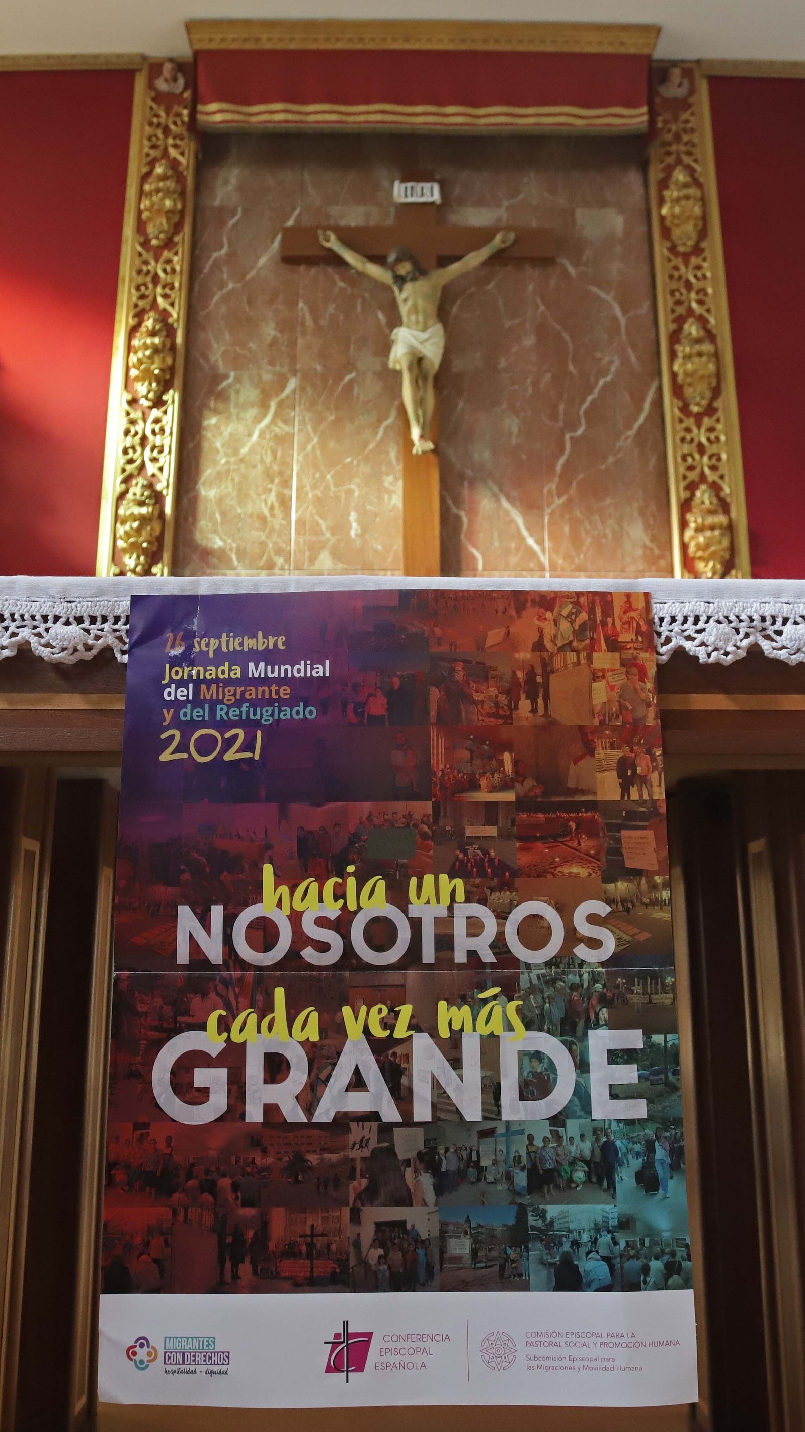 Fotos de los desperfectos en la parroquia de San Miguel en Algeciras