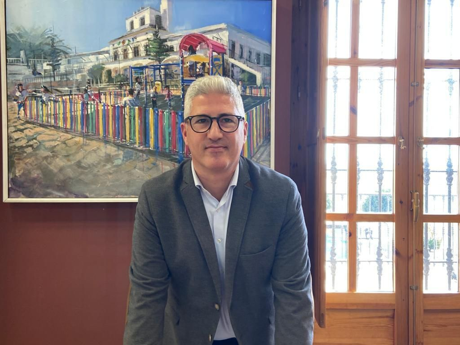 El alcalde de Huércal de Almería exige a la Mancomunidad del Bajo Andarax ayudas a vecinos, mayores y comerciantes