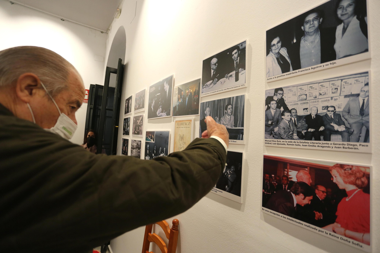 Exposición sobre Manuel Ríos Ruiz en  el Centro Andaluz del Flamenco