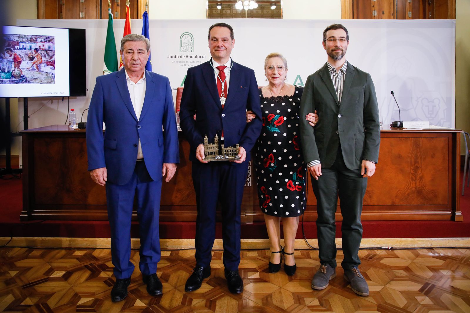 Juan Manuel Martín Robles ingresa como académico de Historia de Andalucía y te lo contamos en imágenes