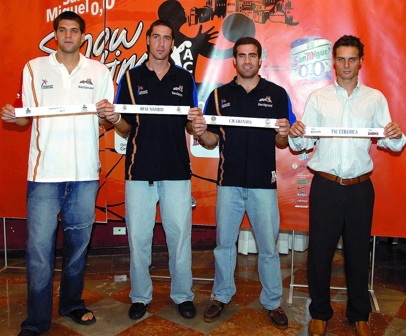 La carrera de Carlos Cabezas, en fotos