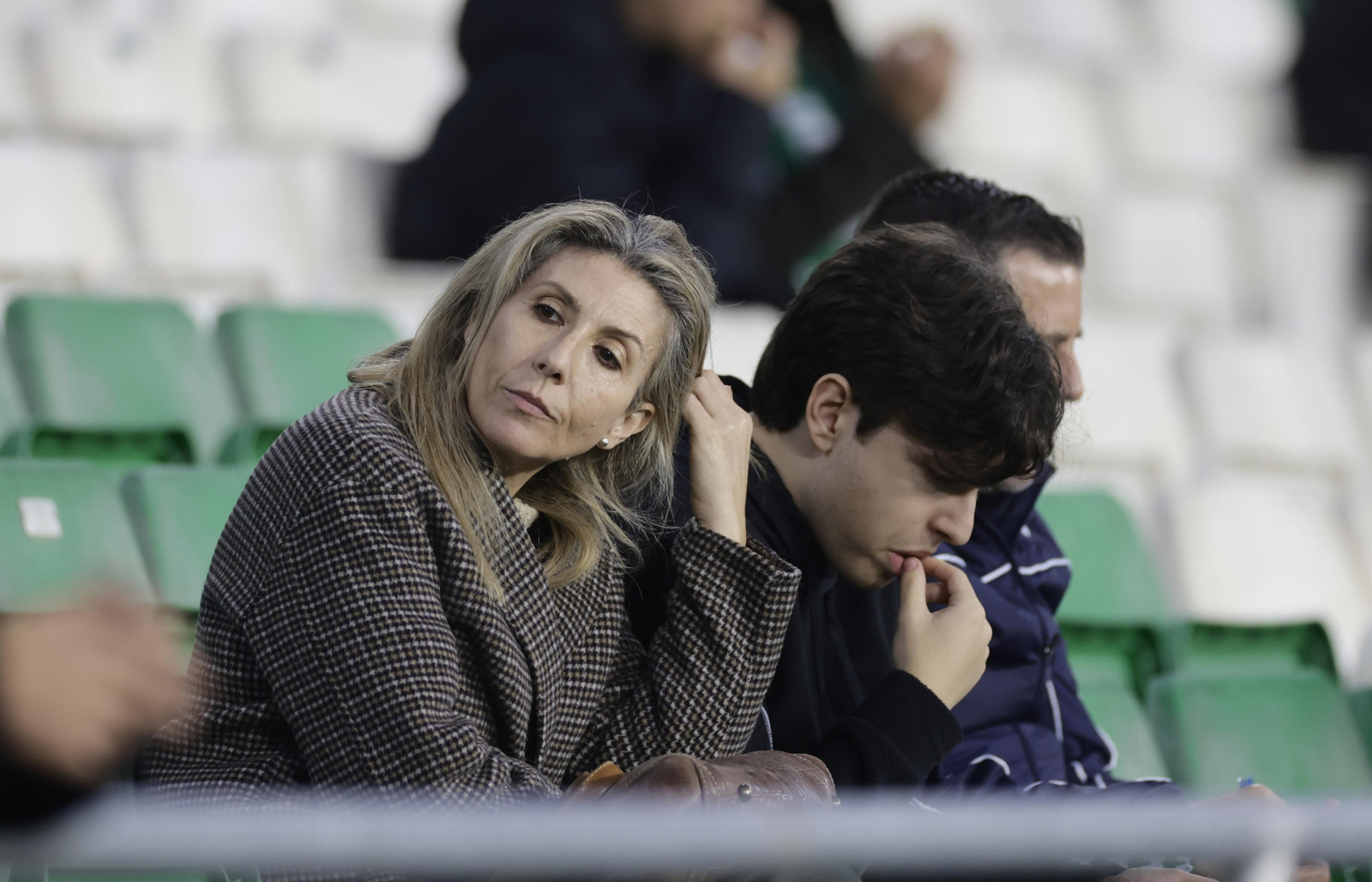 Búscate en las fotos del Betis-Bilbao