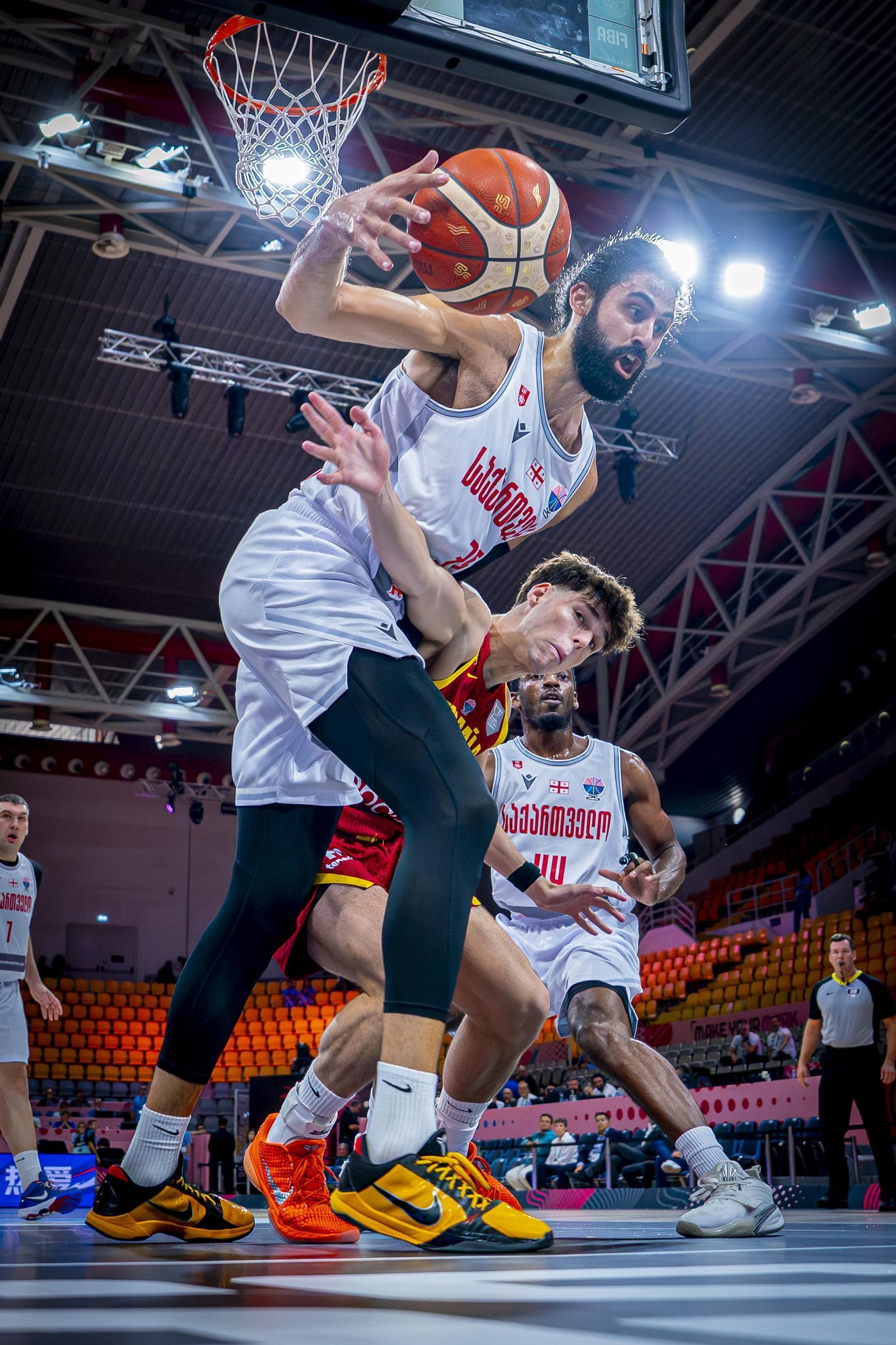Las fotos del Georgia - España de baloncesto
