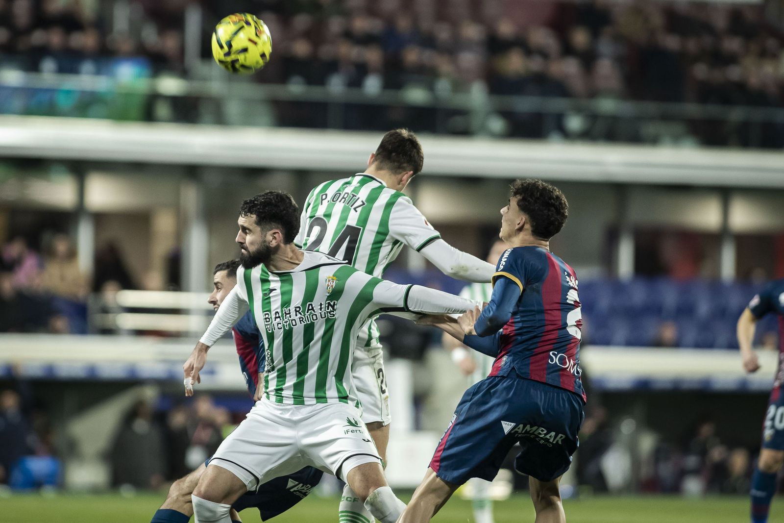 Las mejores fotos del triunfo agónico del Córdoba CF en Huesca