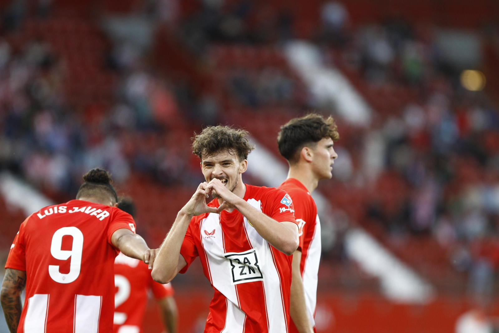 El U.D. Almería-C.D. Eldense, en imágenes