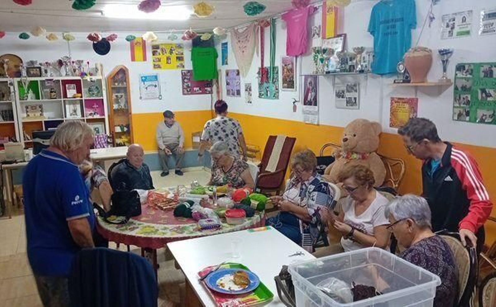 El árbol ya está listo pero no lo enseñaremos para no hacer spoiler.