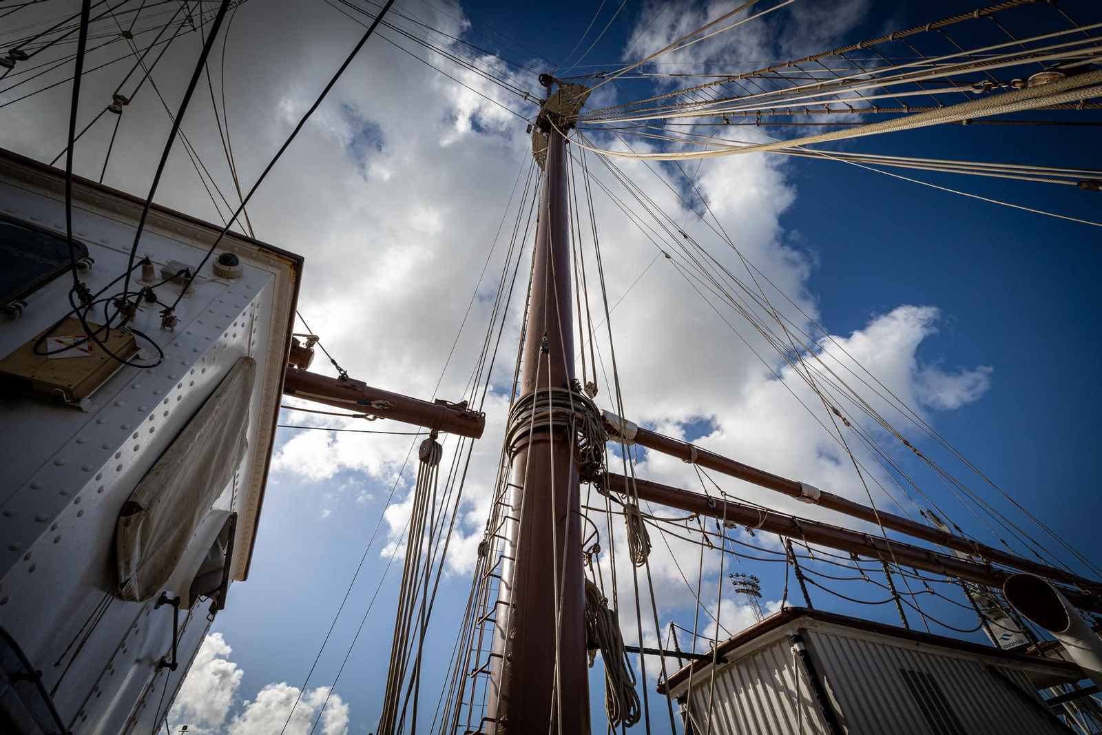 Un recorrido completo por las obras del buque escuela 'Juan Sebastián de Elcano'