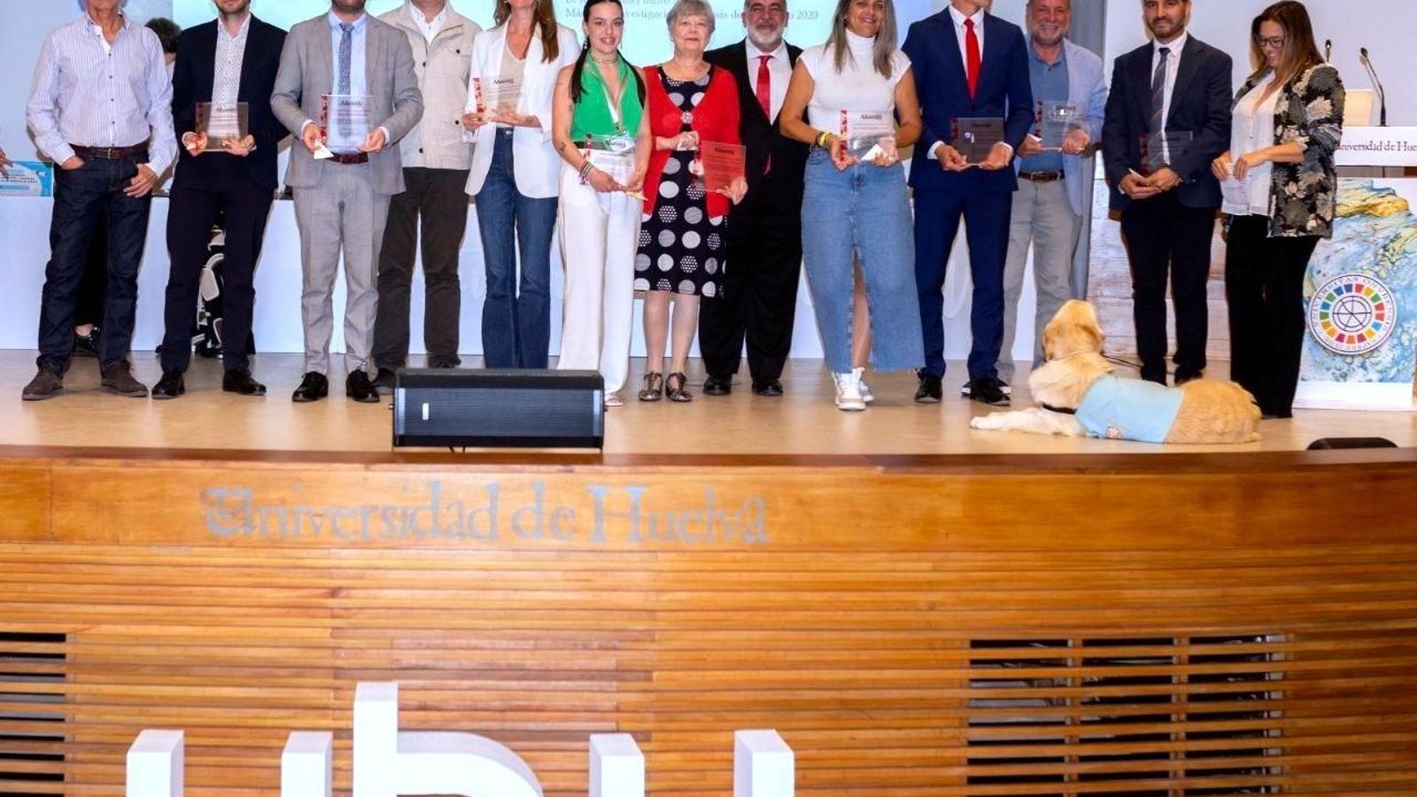 La entrega de distinciones de la Universidad de Huelva. La entrega de distinciones de la Universidad de Huelva.