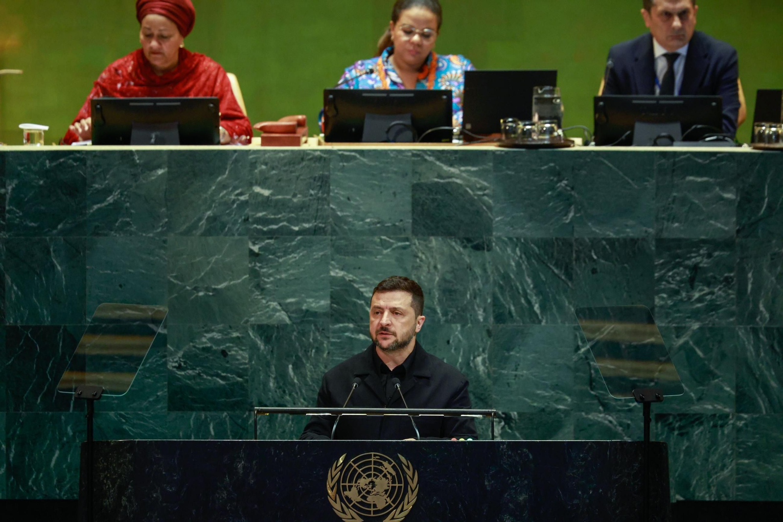 El presidente de Ucrania, Volodimir Zelenski, habla ante la Asamblea General de la ONU.
