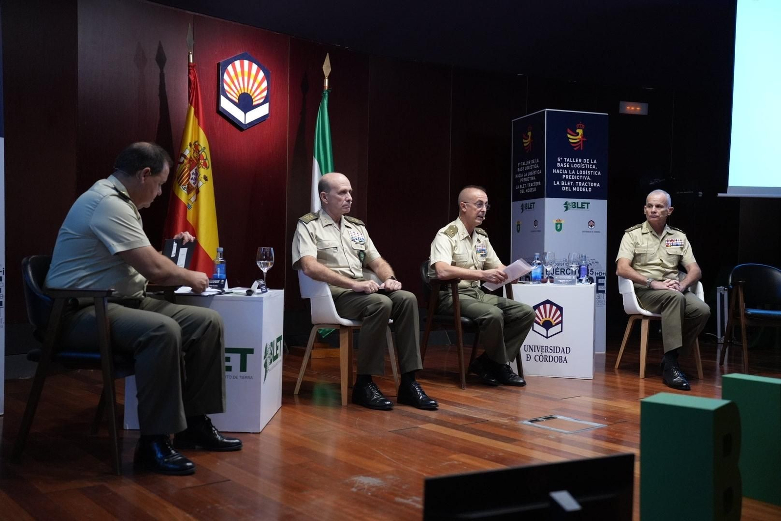 Ponencia sobre la OTAN en el Rectorado de la UCO.
