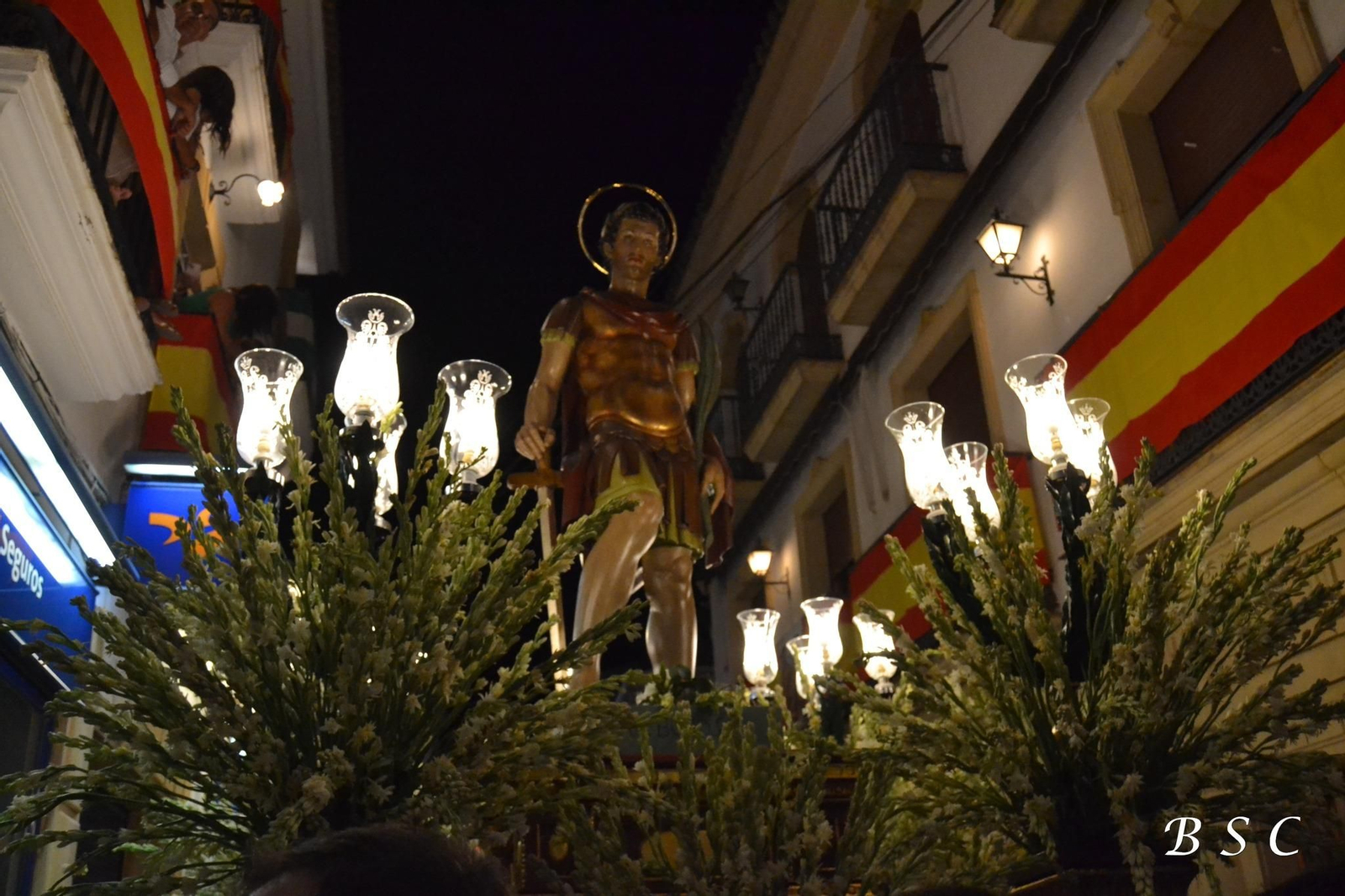 Arjona vive con devoción el día grande de su Fiestasantos, en imágenes