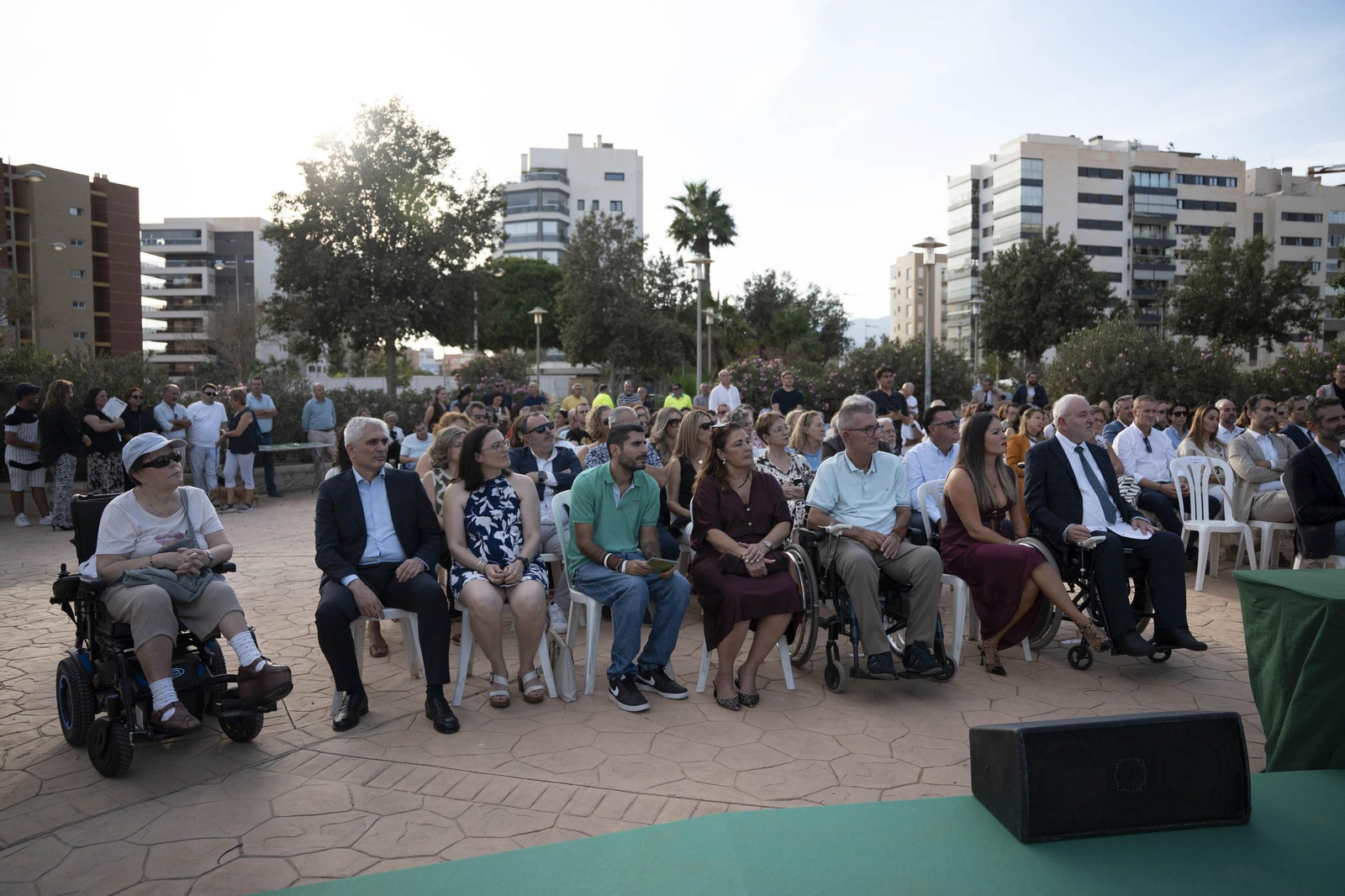 Las imágenes de la primera piedra del centro de día ocupacional Juan Goytisolo de Verdiblanca en Almería