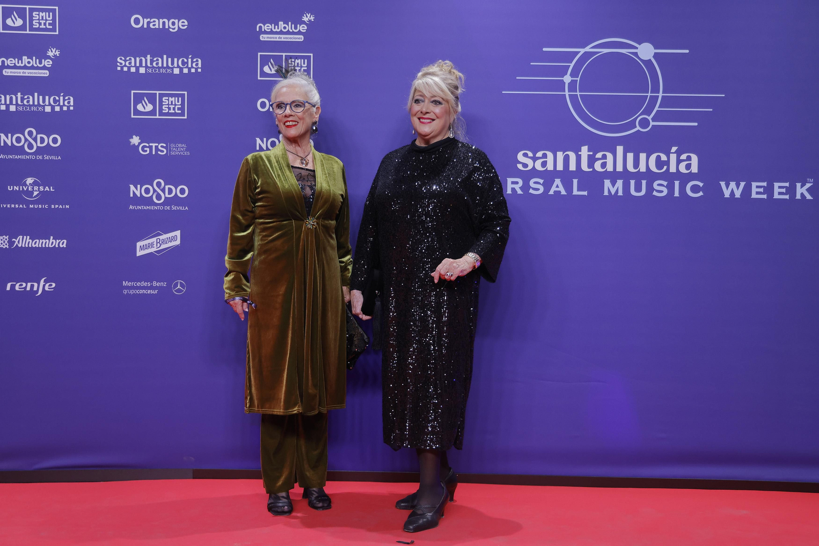 Famosos y artistas en la alfombra roja de la gala del flamenco en los 'Santalucía Universal Music Week'
