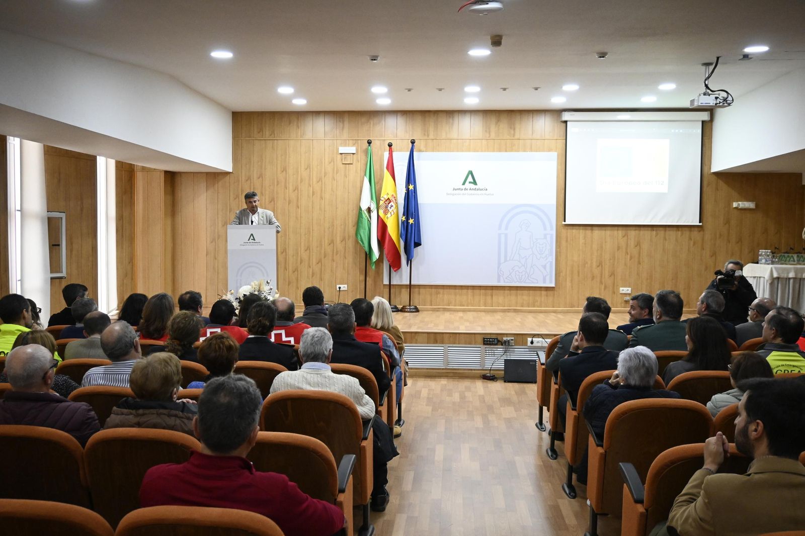 Imágenes del reconocimiento a las entidades que participaron en la emergencia de Cueva de la Mora