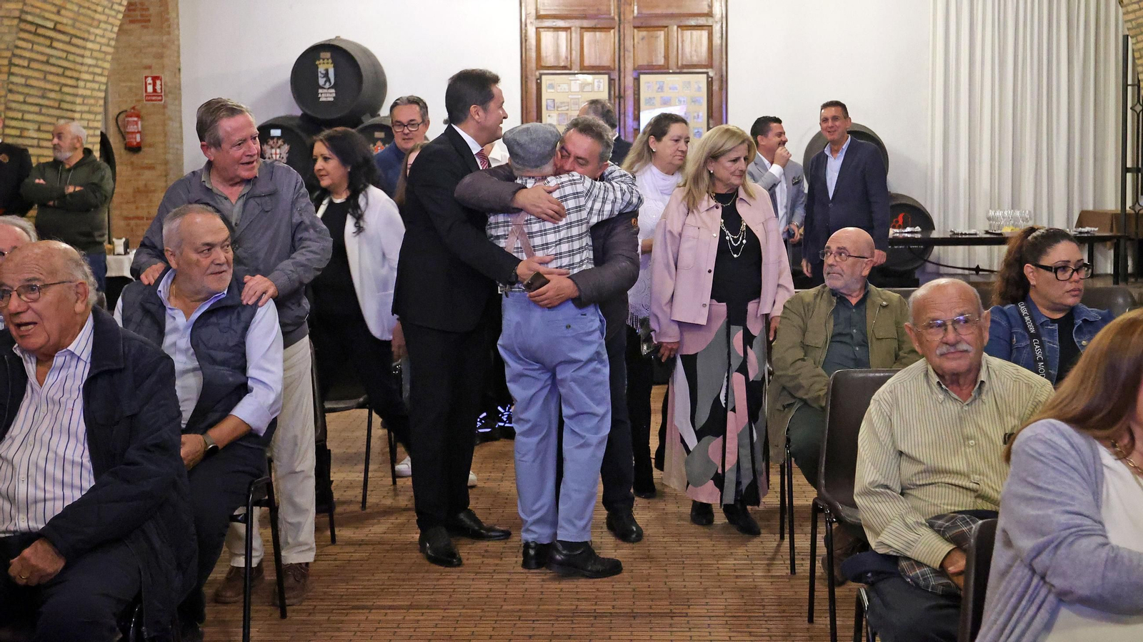 Imágenes de la presentación del libro y homenaje a Manuel Rubiales Perdigones en el Consejo Regulador del Vino de Jerez