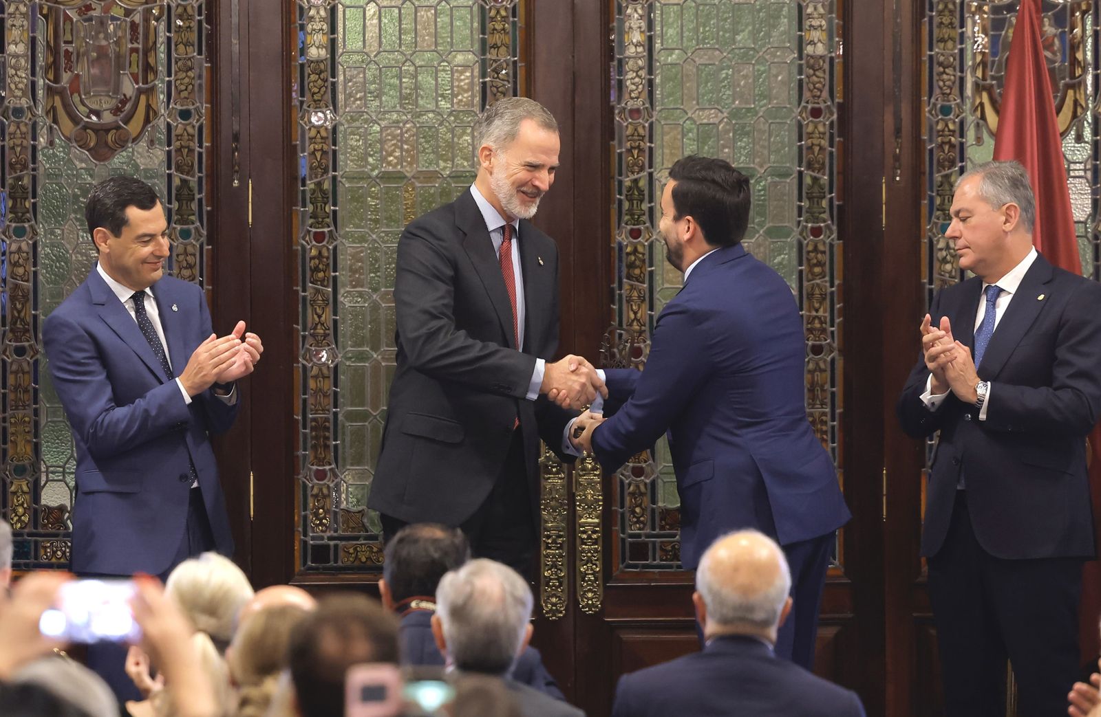 Su Majestad el Rey recibe el IX “Premio contra el Terrorismo Alberto Jiménez Becerril, todas las imágenes