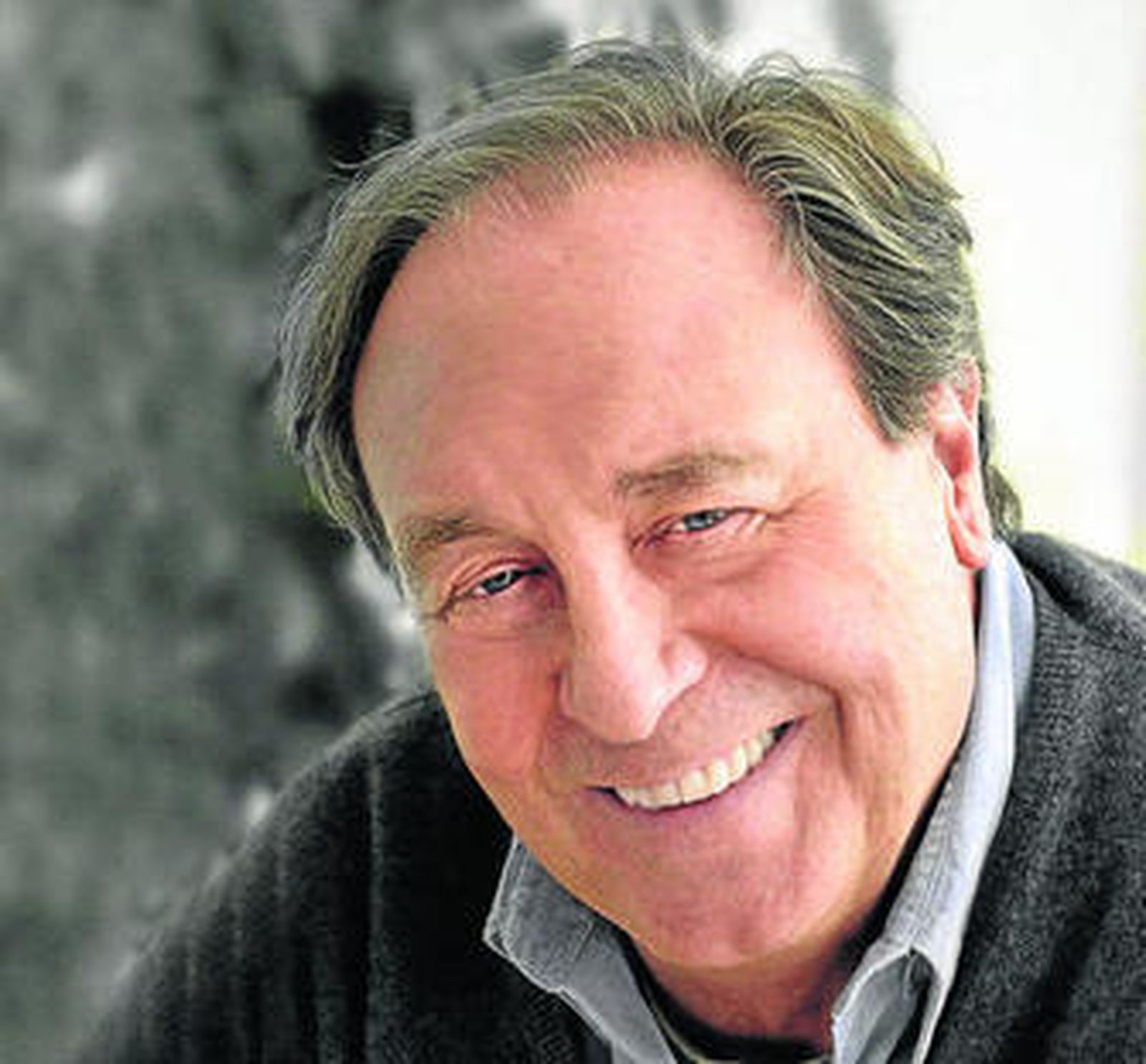 Vicente Verdú inaugura las jornadas.