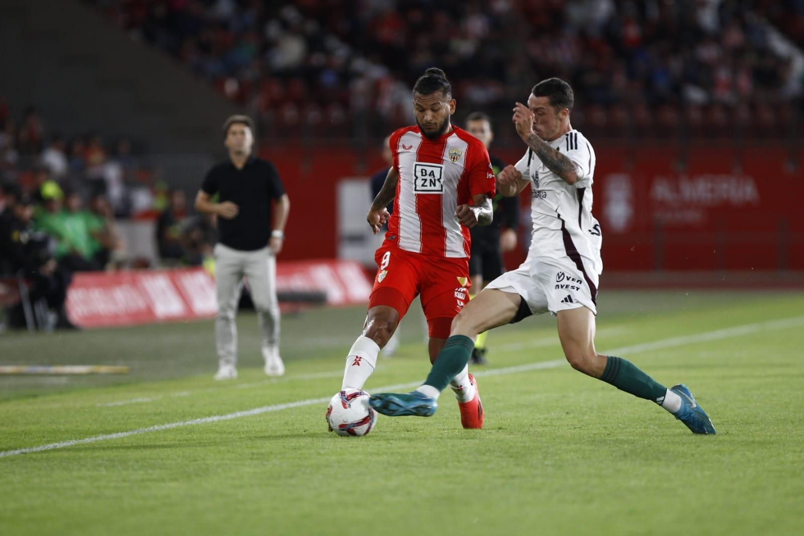 Suárez acumula 9 tantos y es el Pichichi en solitario de la categoría de plata