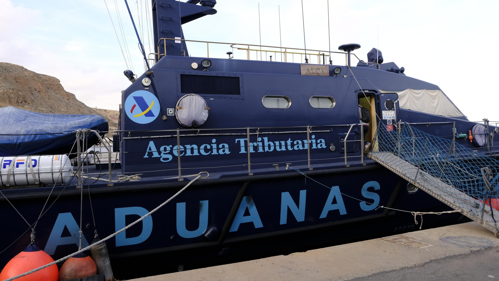Imágenes de la vigilancia de la Agencia Tributaria en el mar