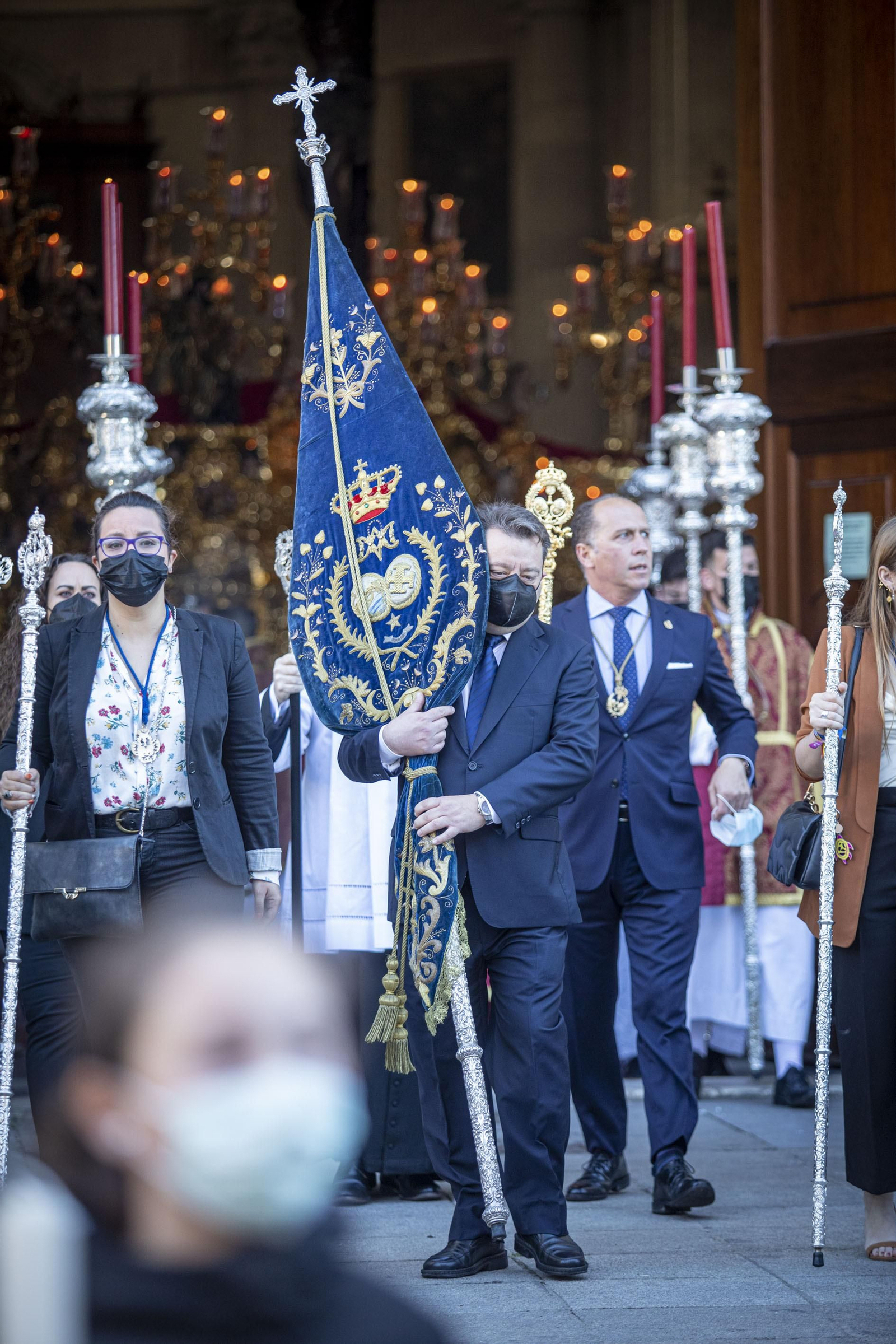 Imágenes del regreso de La Palma a su templo en la Semana Santa de Cádiz 2022