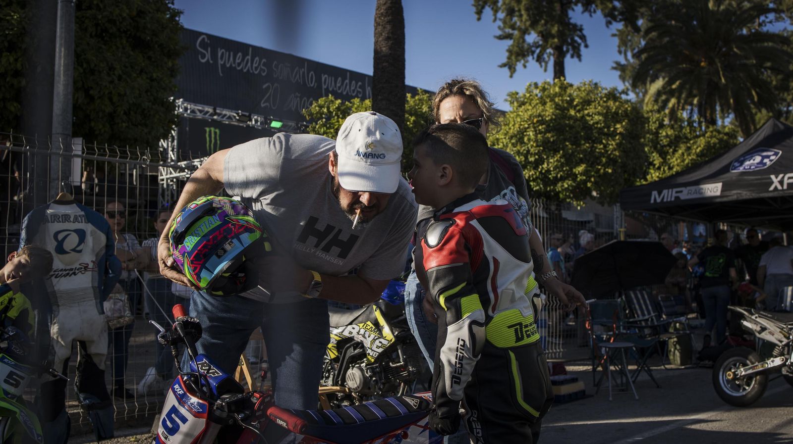 Búscate en el ambiente motero del sábado del Gran Premio de Jerez 2025