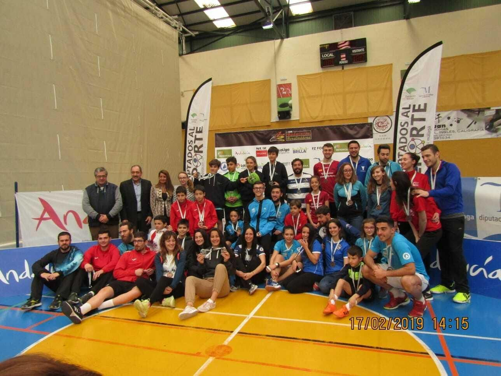 Lluvia de medallas para el Mercapinturas.