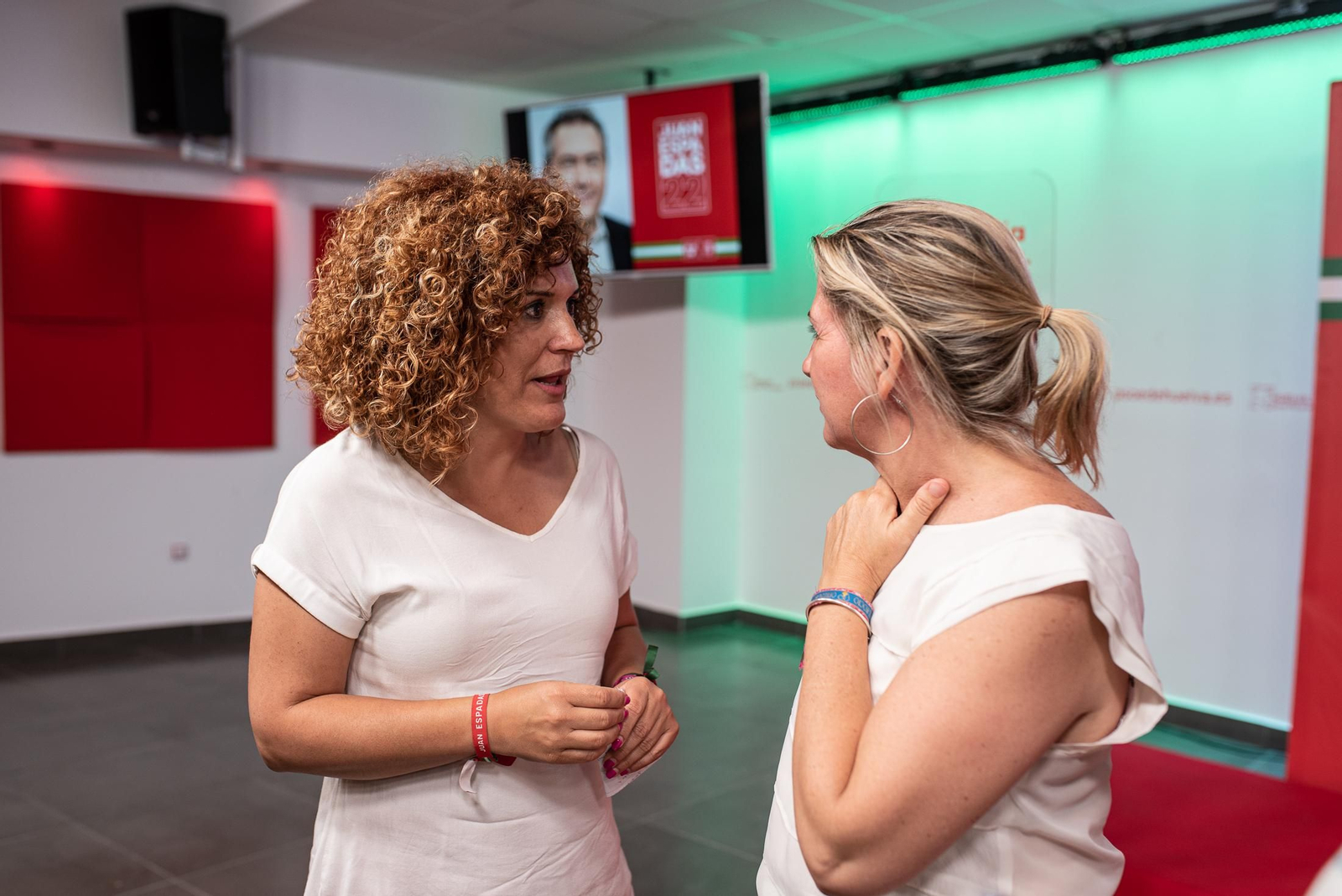 Imágenes: Así se ha vivido la noche electoral en la sede del PSOE en Huelva