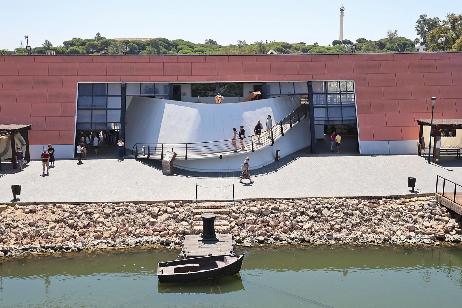 Muelle de las Carabelas, visita obligatoria para el Turismo en Huelva