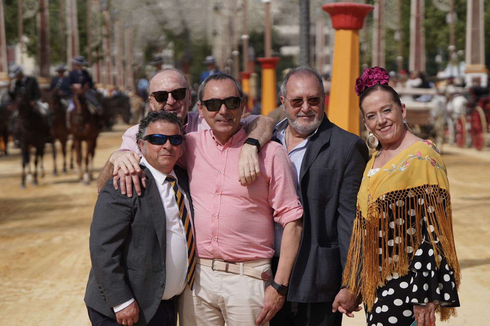 Búscate en las fotos  del jueves en la Feria de Jerez
