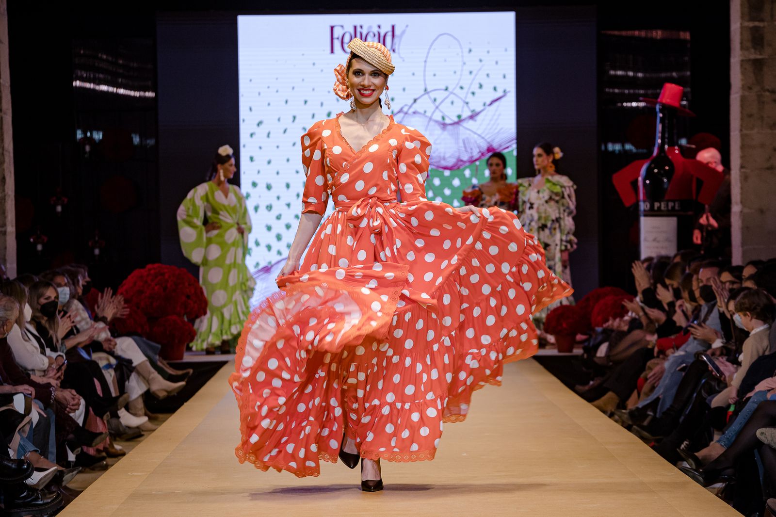 El desfile de Rocío Segovia en la Pasarela Flamenca de Jerez, todas las fotos