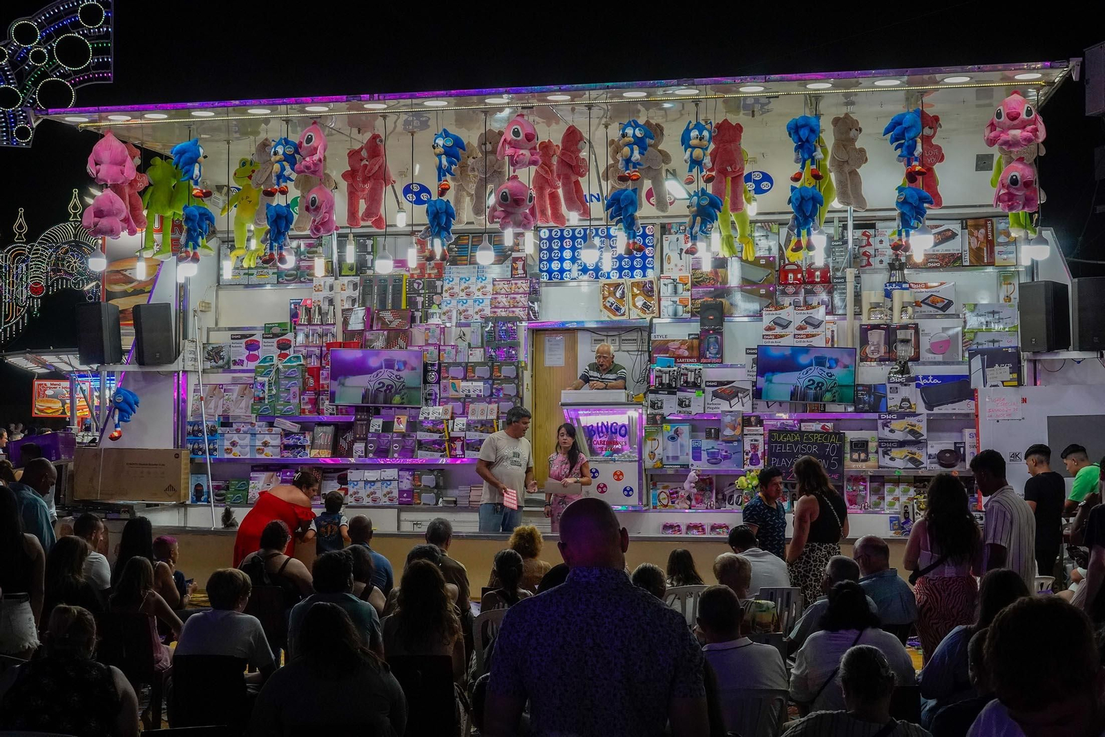 Imágenes del ambiente de Colombinas el día 3 de agosto