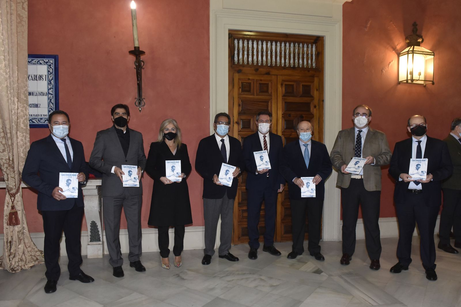 La presentación del libro de Carlos Navarro, sobre Luis Carlos Peris en imágenes