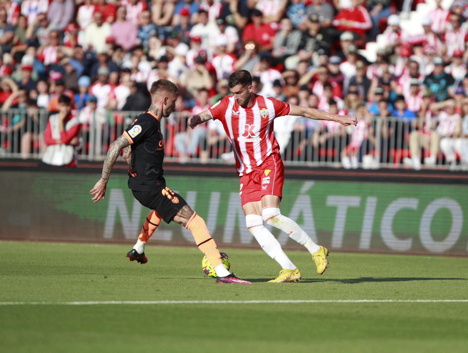 Fotogalería del partido de la Liga Santander, U.D. Almería-Valencia