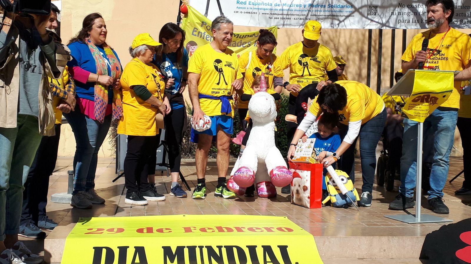 Entrega de los premios tras la carrera.