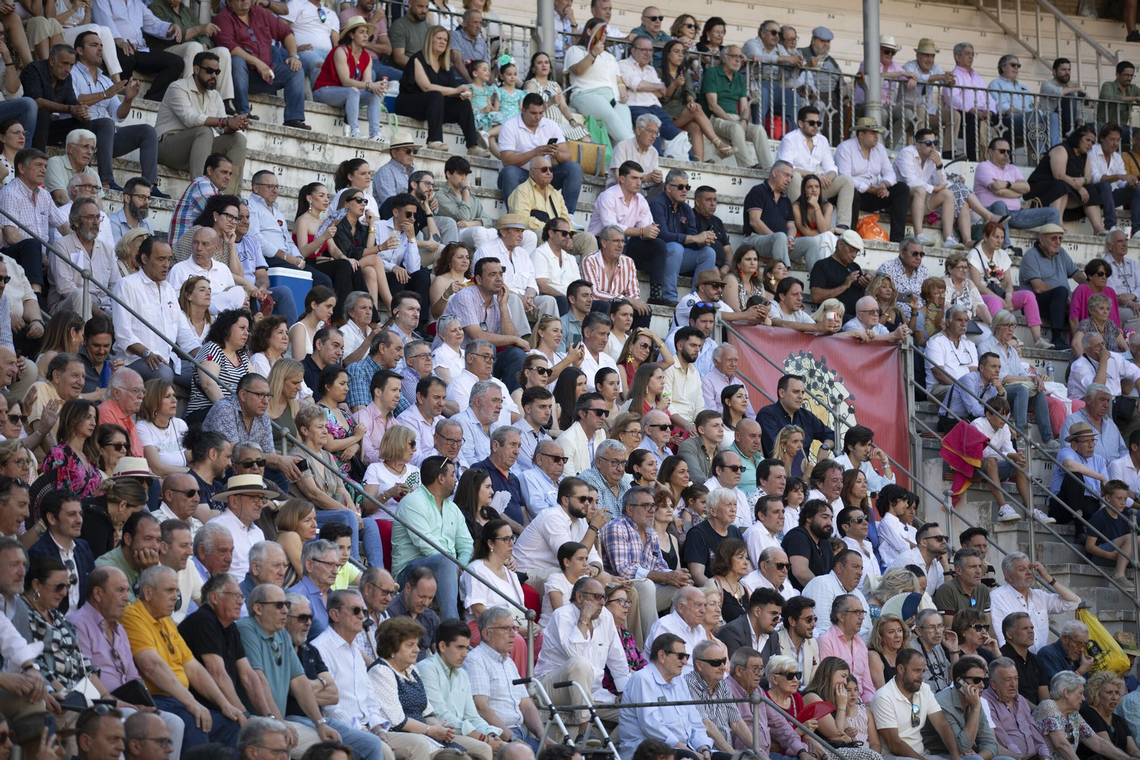 Pereda y Aguado triunfan en Granada
