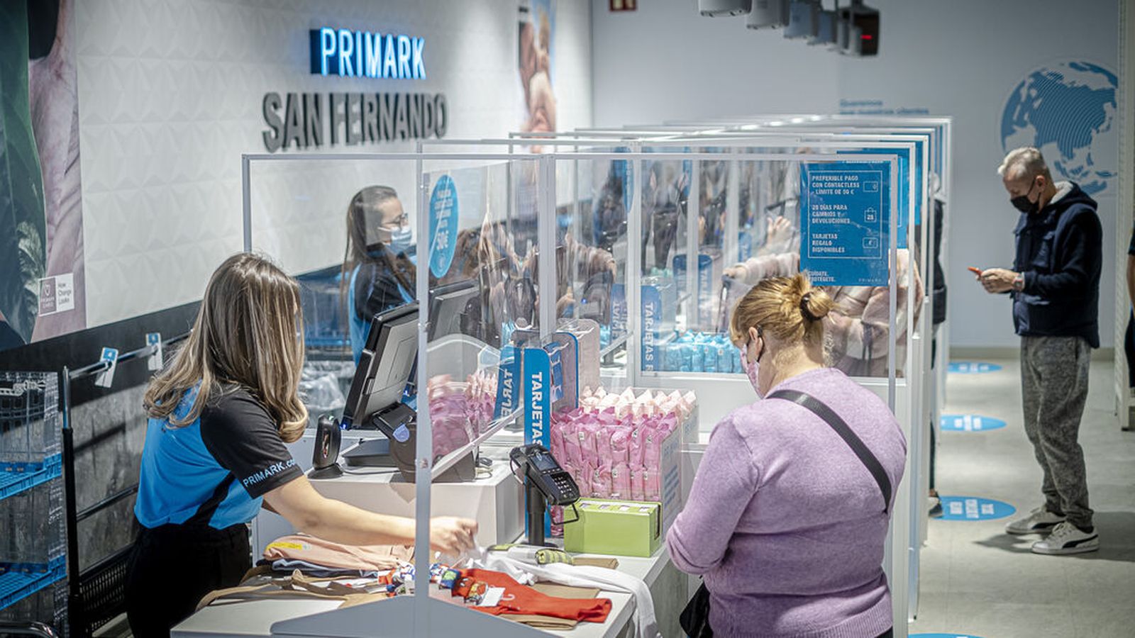 Interior de la tienda de Primark en San Fernando, en una imagen de archivo.
