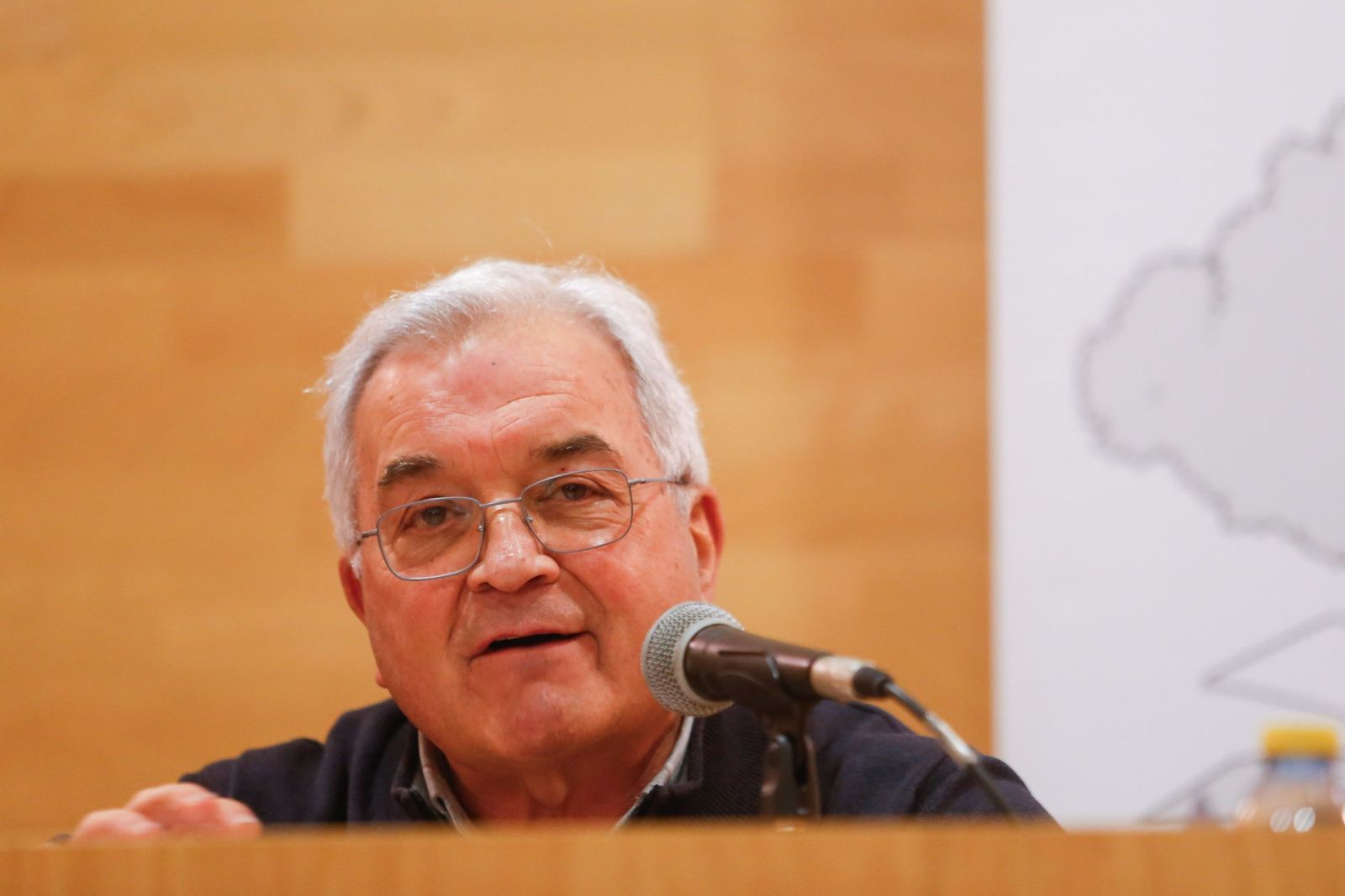 Conferencia del padre Pedro Gómez sobre Jesús de Nazaret, en imágenes