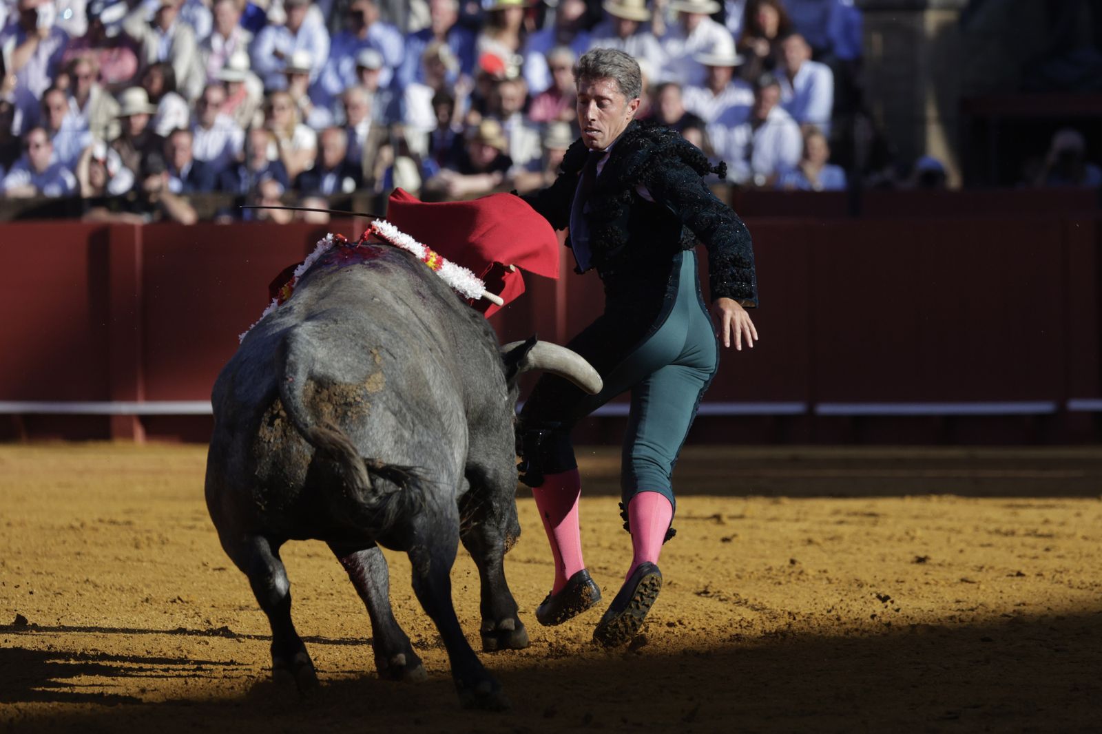 Las imágenes de la corrida de los Victorinos en la Maestranza de Sevilla