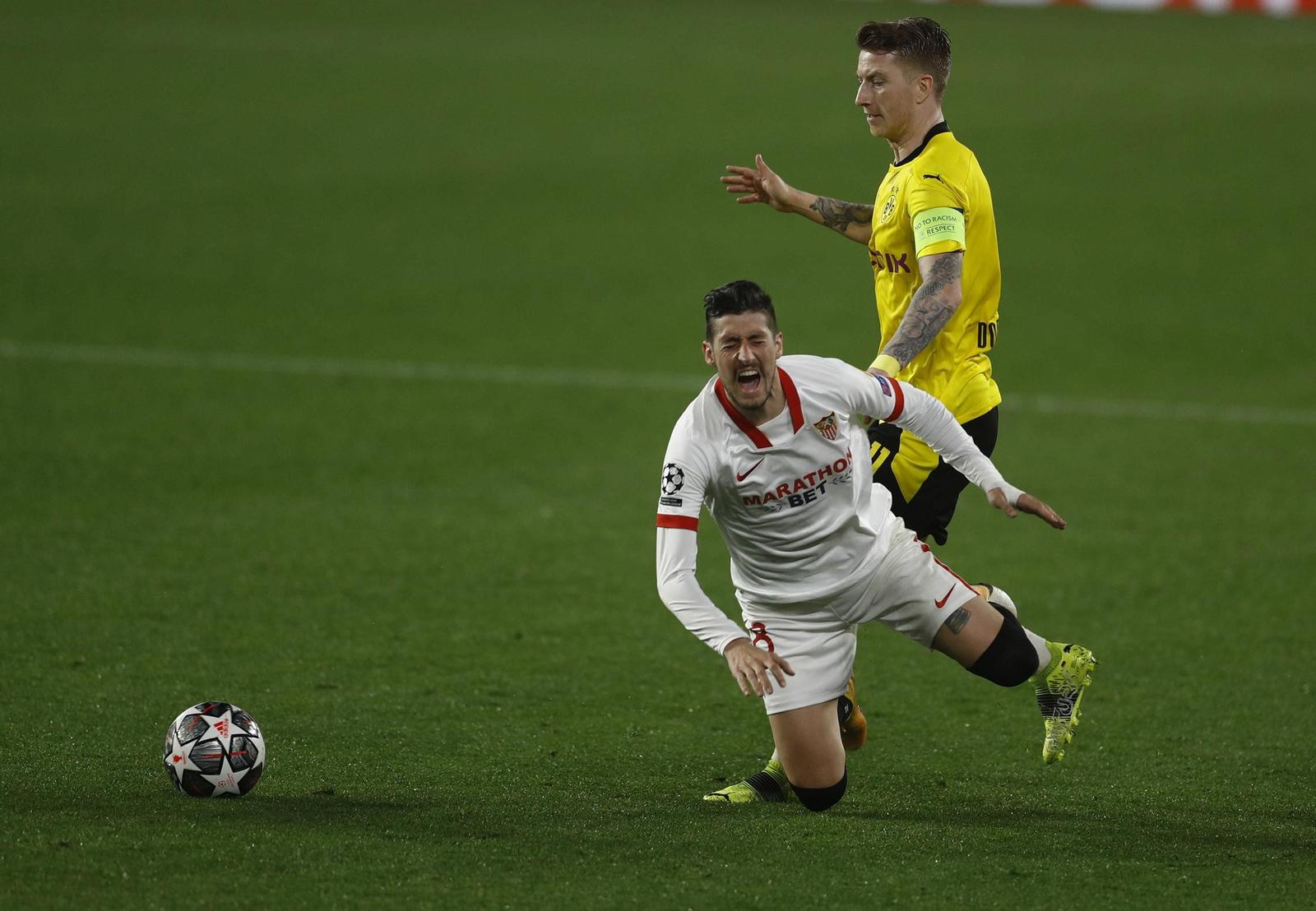 Las imágenes del Sevilla-Borussia Dortmund de Champions