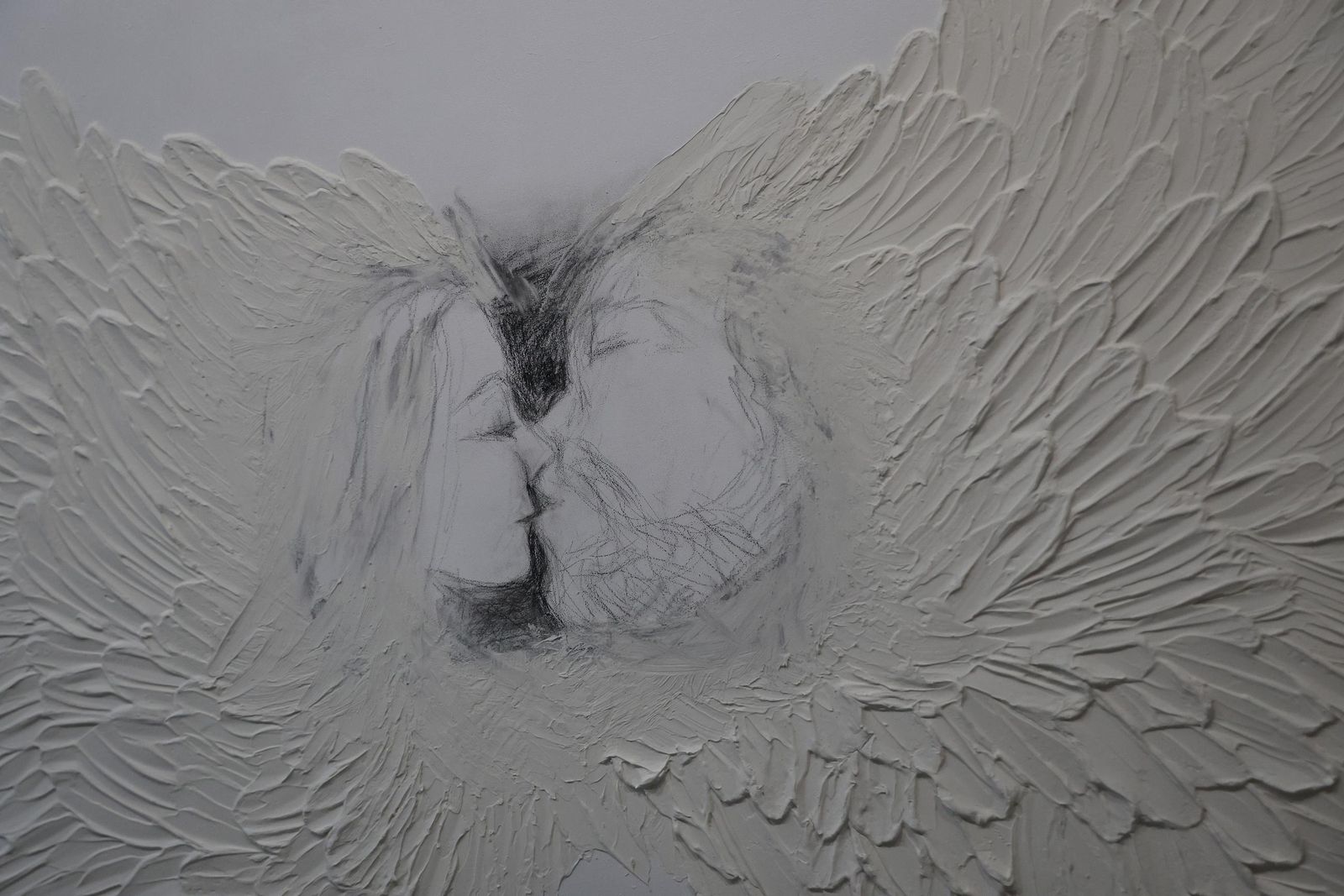 Cristina Harillo inaugura su exposición más personal en el centro de Algeciras