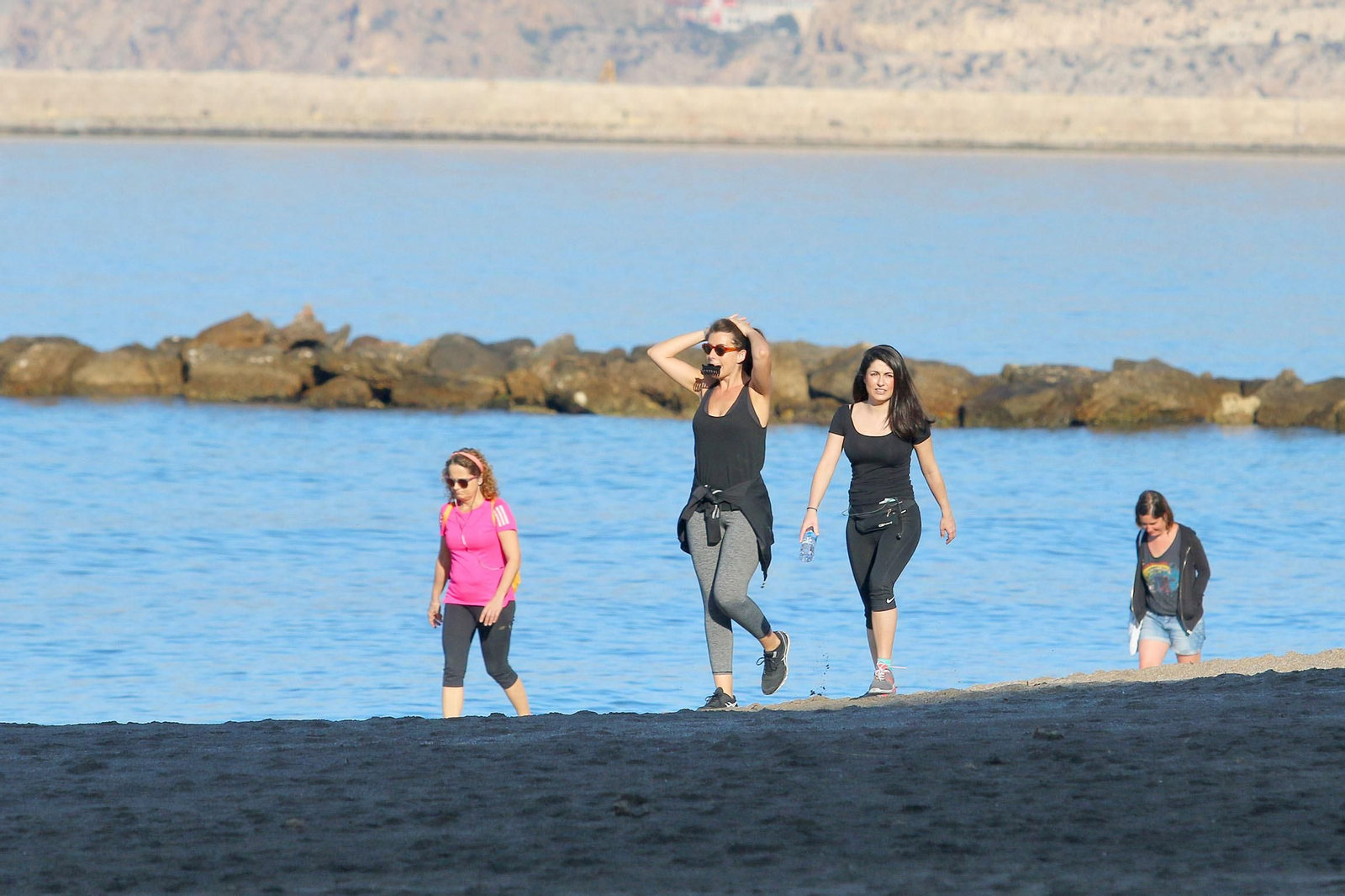 Las imágenes de la afluencia masiva de deportistas al paseo marítimo