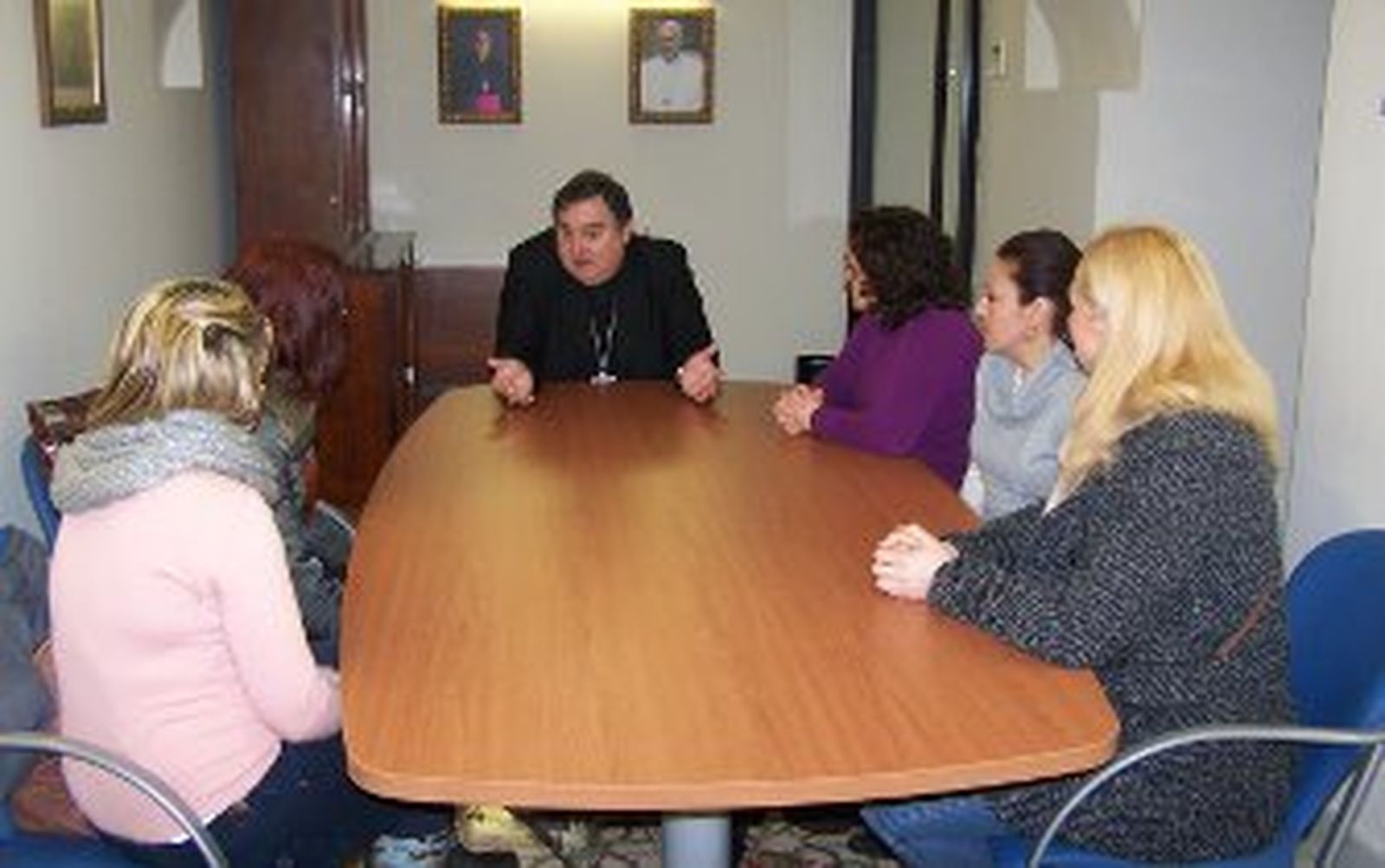 Afectados reclaman la prórroga de los contratos de exclusión social