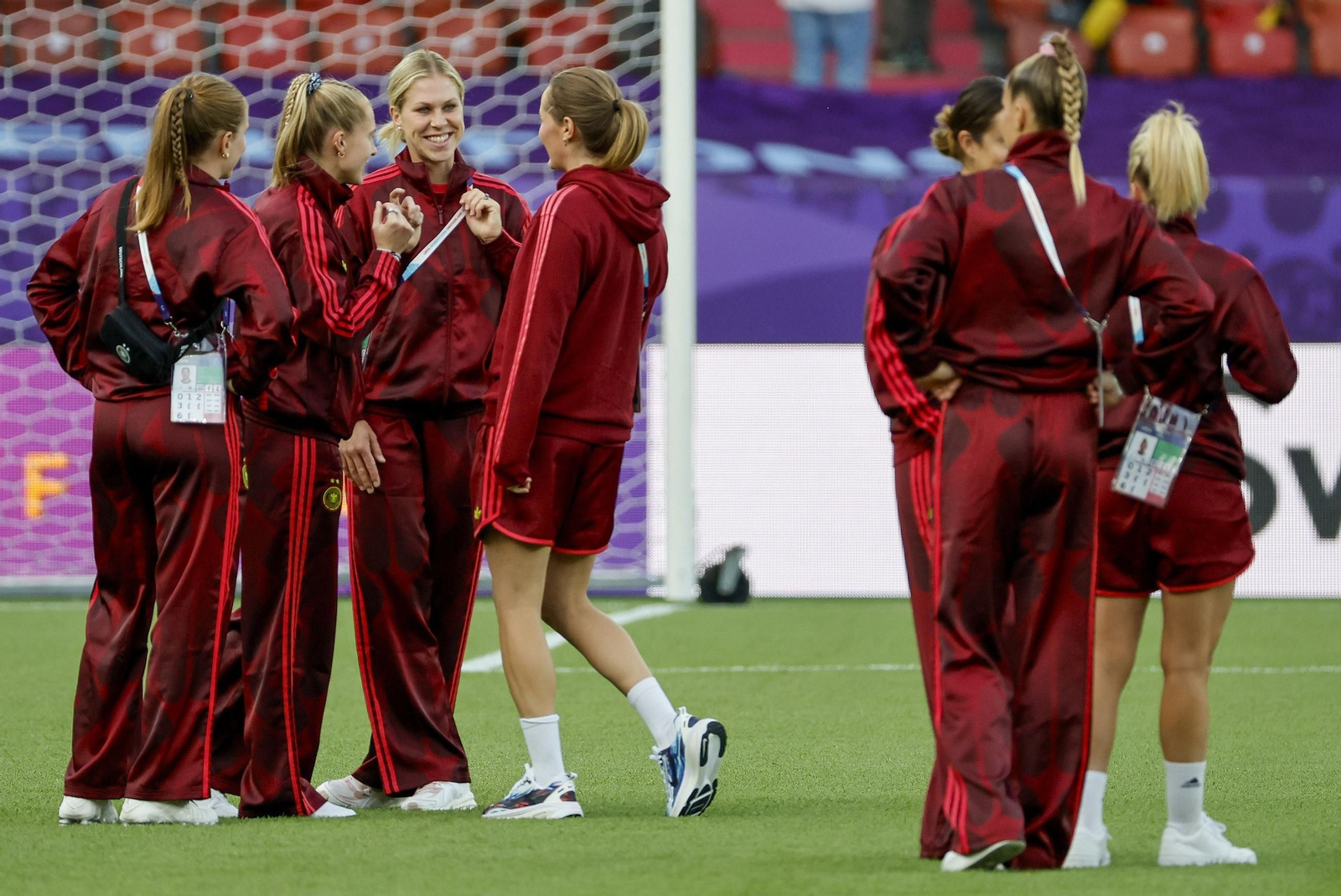 Las mejores imágenes de la semifinal Alemania - España de la Eurocopa femenina